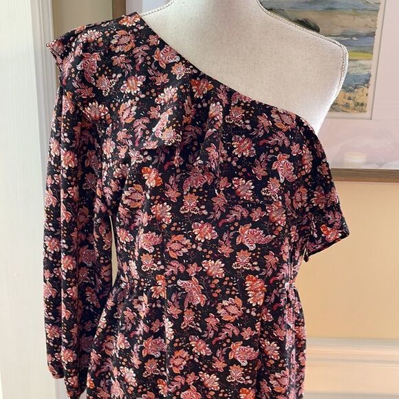 TopShop One Shoulder Dress - Hi-Lo Hem - Picture 2 of 11